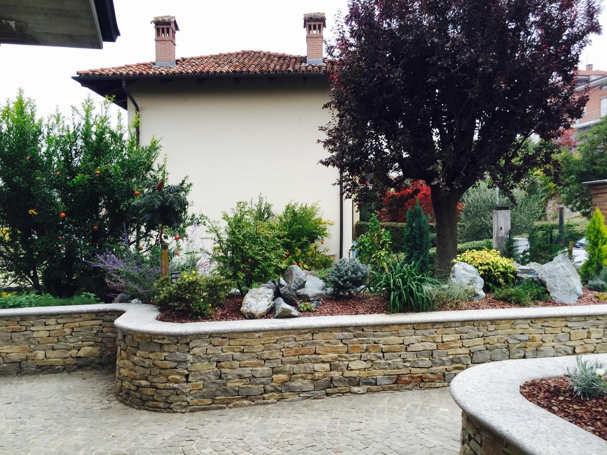 Locanda Rabaya' Barbaresco Exterior foto